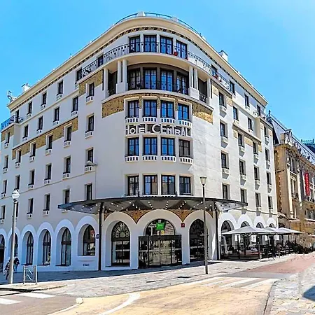 Ξενοδοχείο Ibis Styles 3*